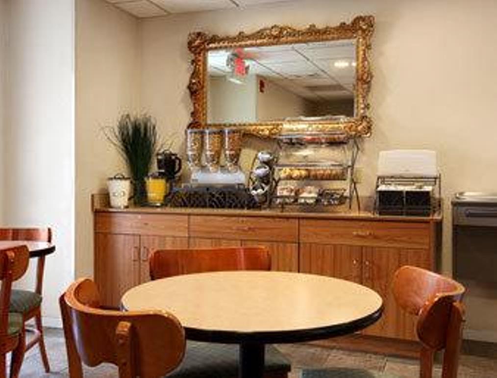 Quality Inn & Suites Robbinsville Exteriör bild