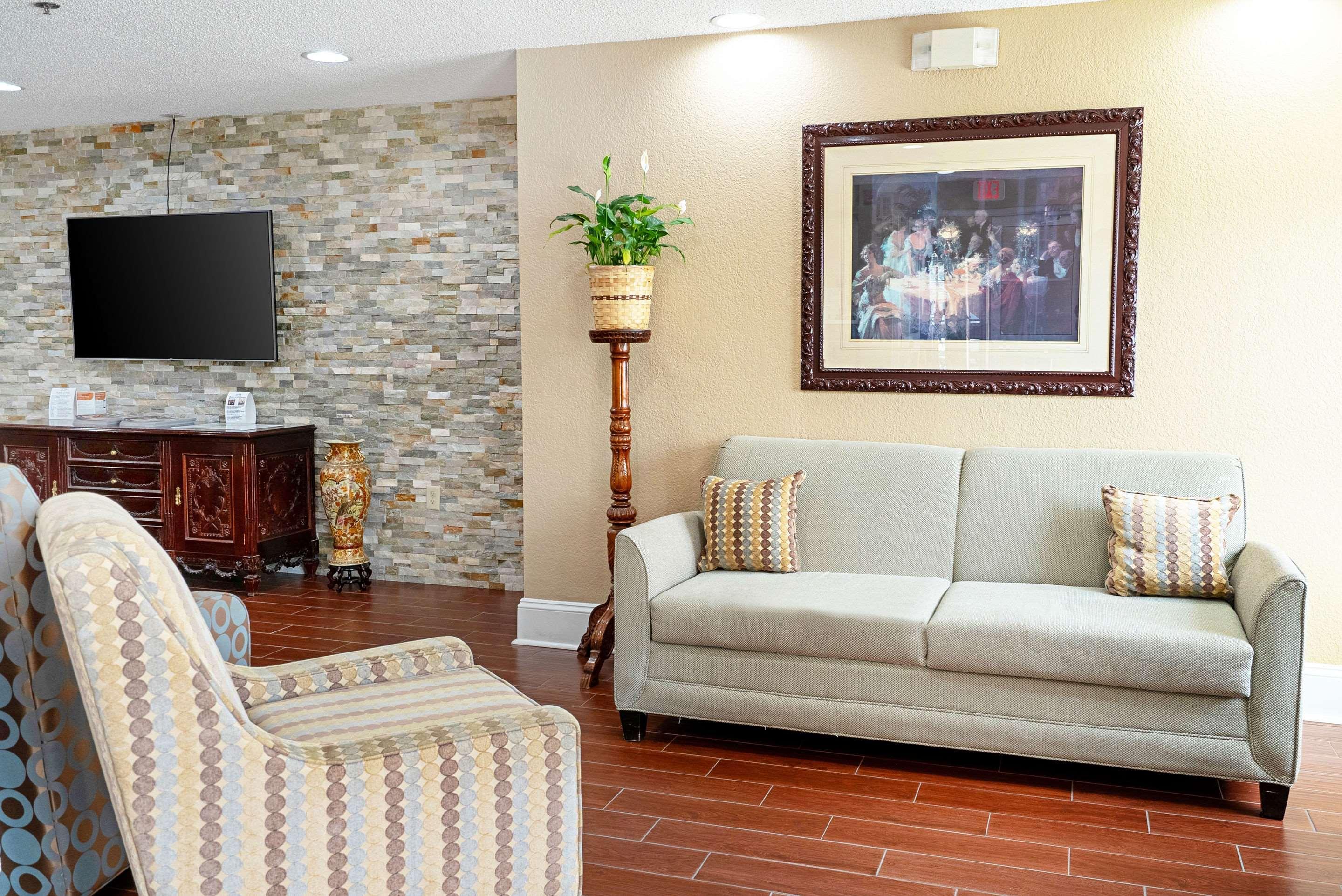 Quality Inn & Suites Robbinsville Exteriör bild