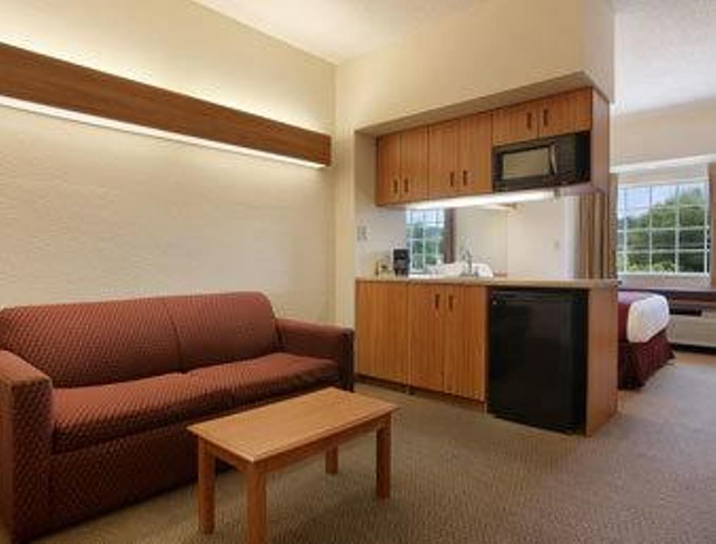 Quality Inn & Suites Robbinsville Exteriör bild