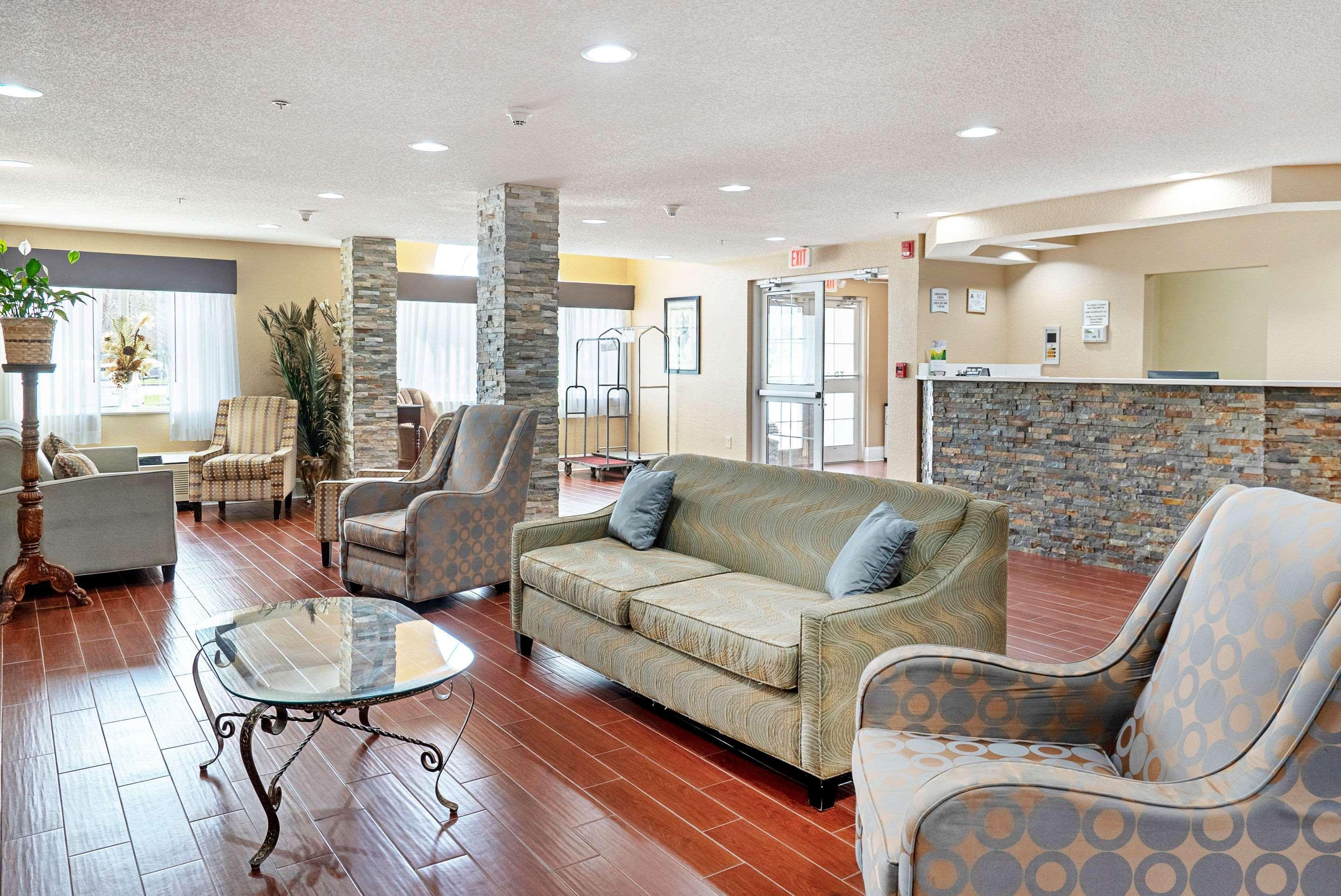 Quality Inn & Suites Robbinsville Exteriör bild