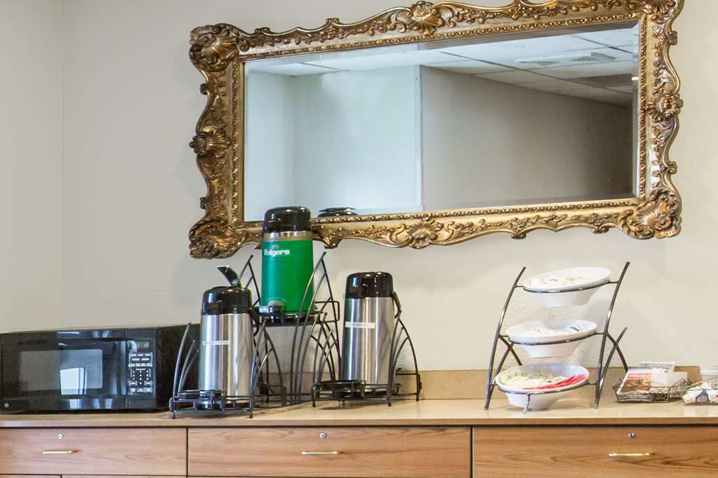 Quality Inn & Suites Robbinsville Bekvämligheter bild