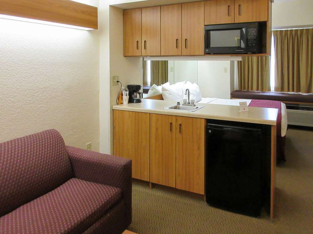 Quality Inn & Suites Robbinsville Rum bild